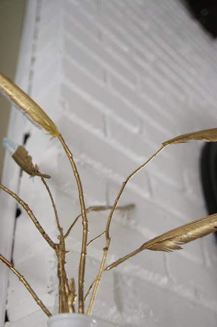 Gold Feather Holiday Bouquet: The Handcrafted Holidays ...