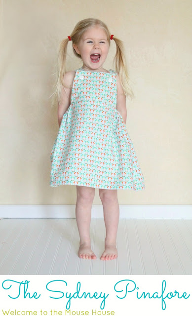 The Sydney Pinafore: Free Pattern - welcometothemousehouse.com