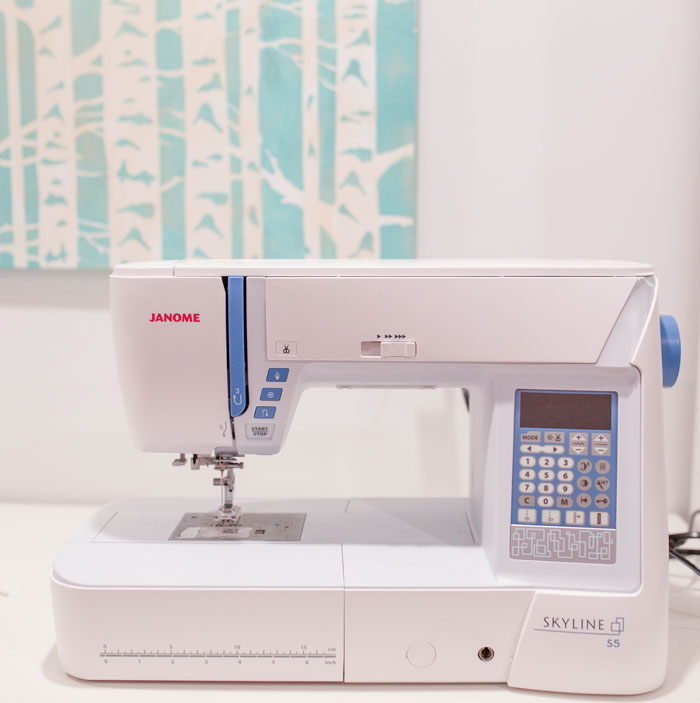 Janome skyline s5